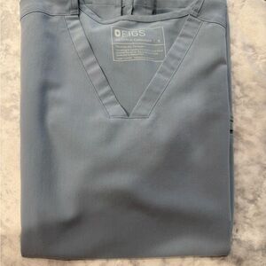Figs Slate Blue V-Neck Scrub Top Women’s Small